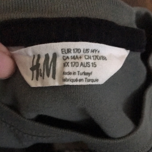 Boys T-shirt bundle - Picture 4 of 6